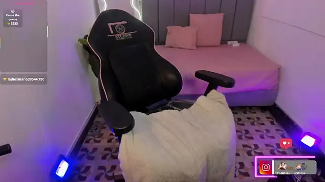 THIANA_TAY's cam snapshot