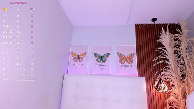 susie_thomsonn's cam snapshot