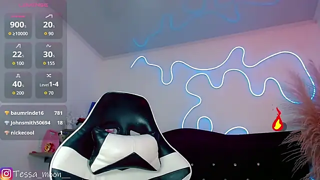 Tessa_Moon_'s cam snapshot