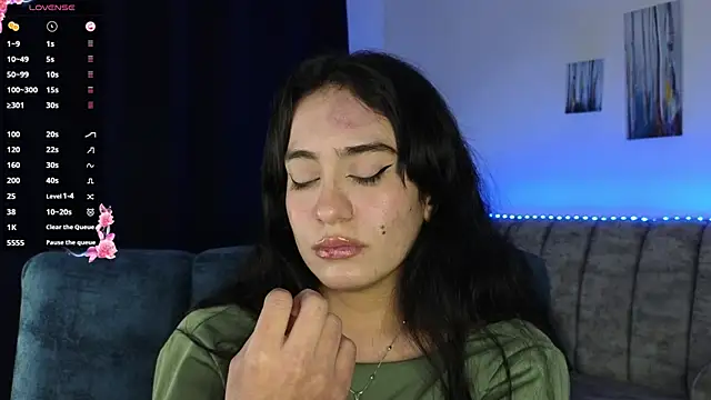 ZaraDames_'s cam snapshot