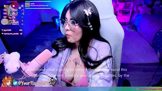 AlyssaRomanova's cam snapshot