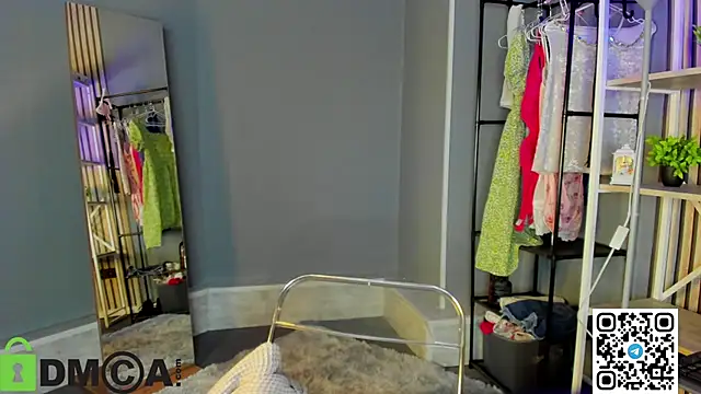 Michele_Greenn's cam snapshot