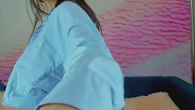 bloom_faye's cam snapshot