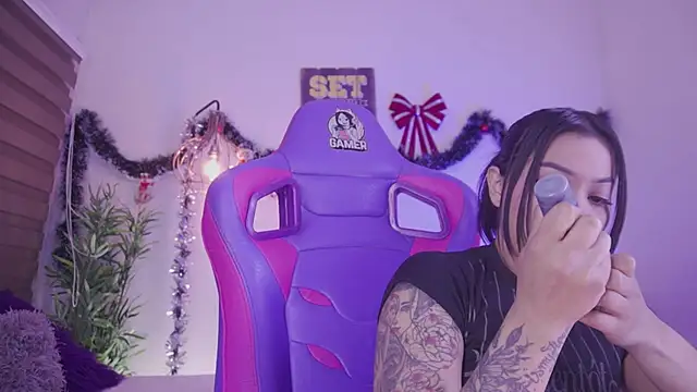 madelyn_rose_'s cam snapshot