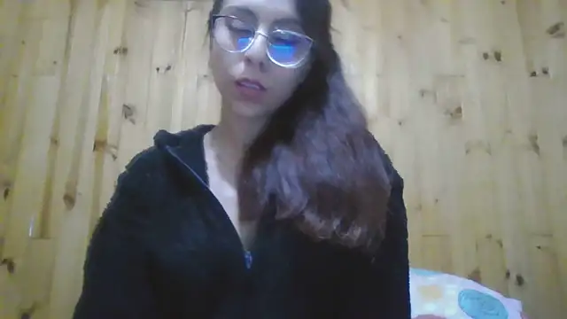 Roselingalvis13's cam snapshot