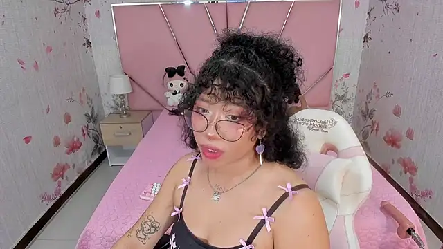 SafiroAgataaa's cam snapshot