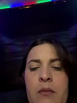 Anyhot_latina's cam snapshot