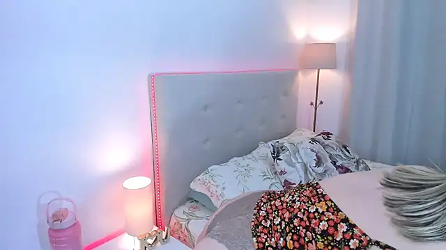 MissMaria live sex cam