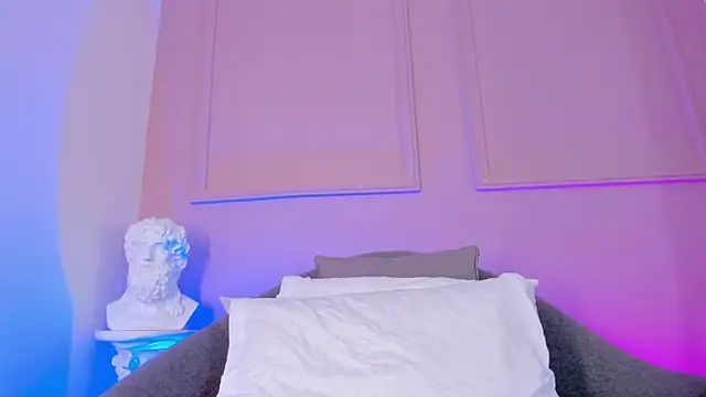 FreyaZimmerman_'s cam snapshot