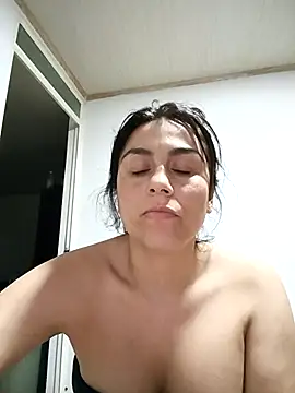 vanessa-titisM's cam snapshot