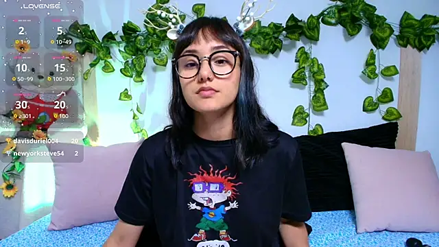 tati_cardenas's cam snapshot