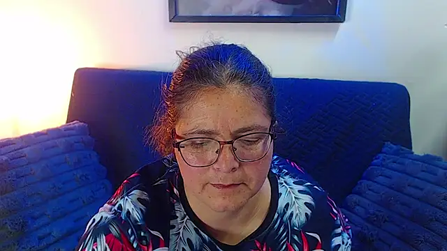 Linda_banks_'s cam snapshot