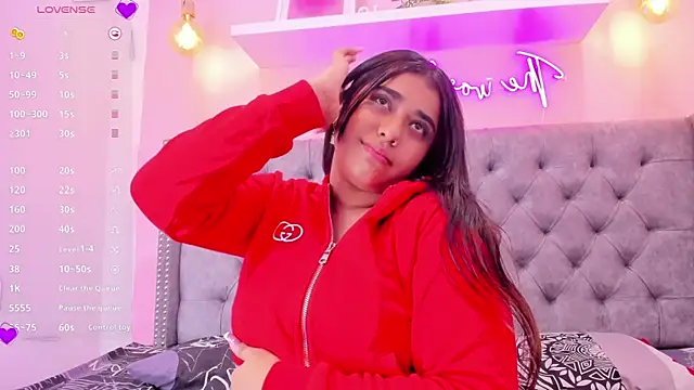 Sophiia_77's cam snapshot