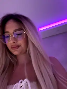 mollyxxx's cam snapshot