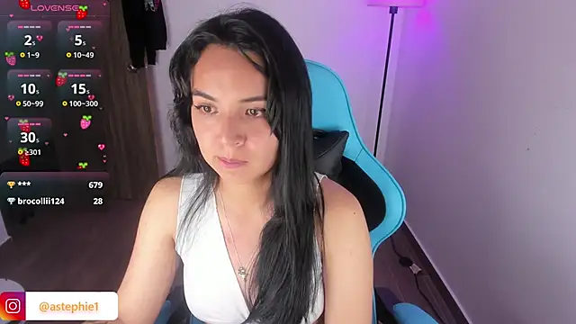 Nicole_Ss's cam snapshot