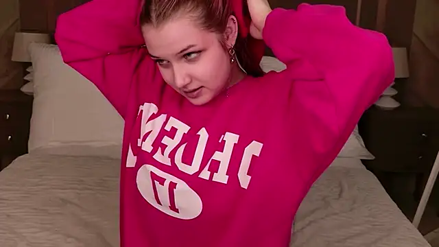 Wilda_Foster's cam snapshot