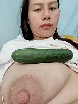 Baby-ladyass20's cam snapshot