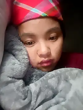 Pretty-haert's cam snapshot