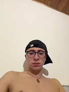 CamiRojas_boy live sex cam