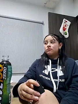 Amy_Ferreira's cam snapshot