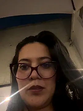 TAMARALEWISMD's cam snapshot