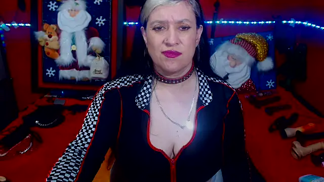 MATURE_Randy's cam snapshot