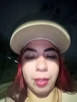 KathaDanger's cam snapshot