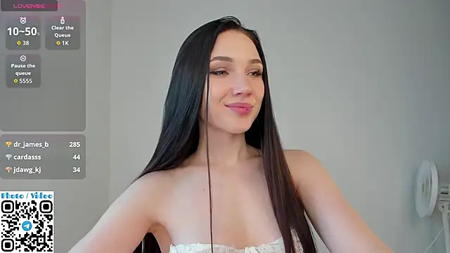 Helen_Spark's cam snapshot