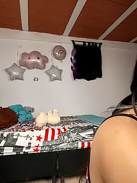 harper_ks's cam snapshot