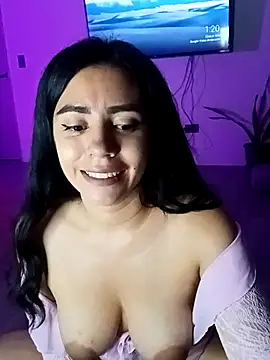 Sara-215's cam snapshot