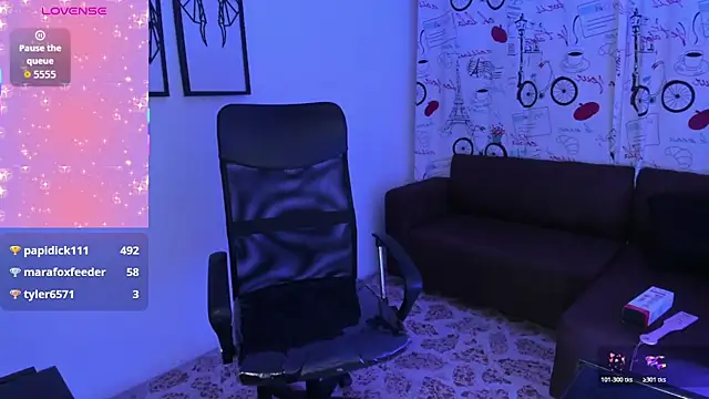 meliboobs_'s cam snapshot