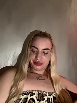 RuxyCatrina's cam snapshot