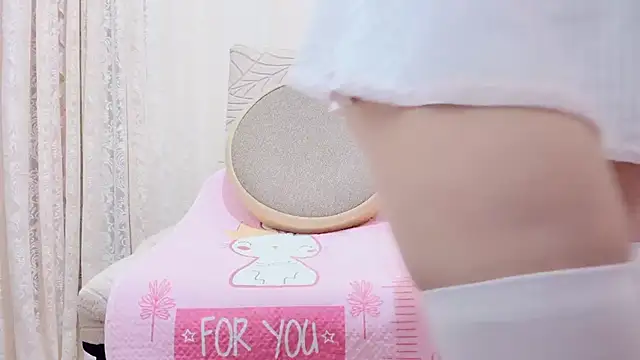 Rellababyy's cam snapshot