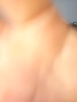 megan_cr's cam snapshot