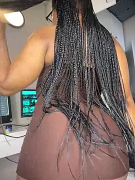 Bustygoddess32's cam snapshot