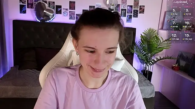 kaleriyaa_'s cam snapshot