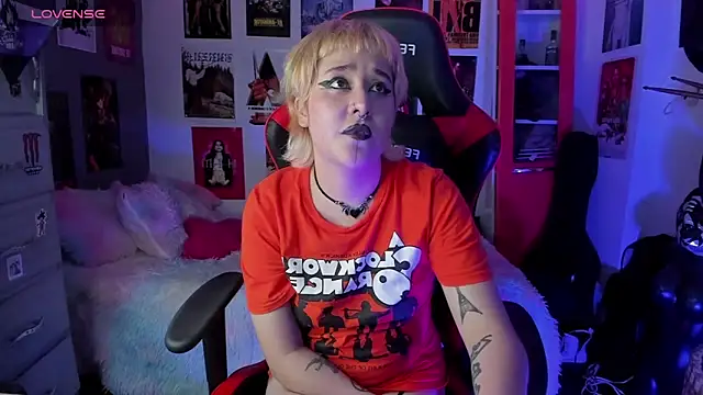 mistresscrowley666's cam snapshot