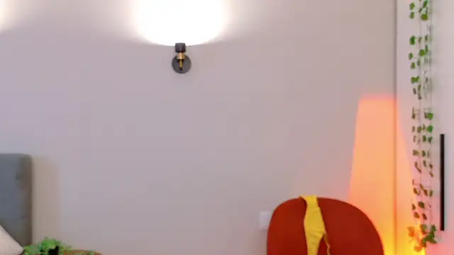 FreeHeart_'s cam snapshot