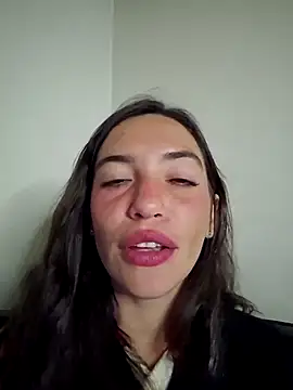 loveuu-bae's cam snapshot