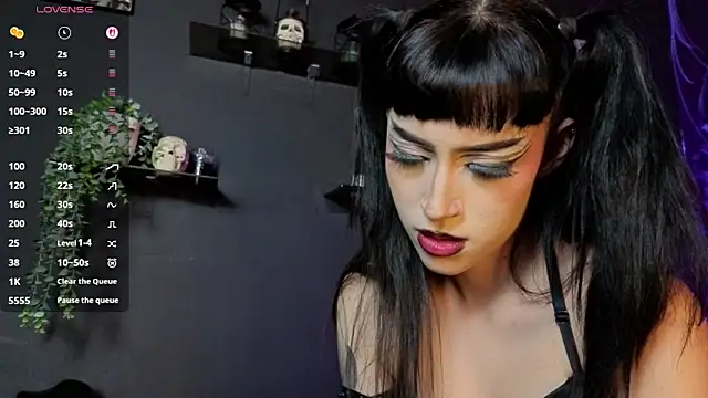 dahlia_darkwood's cam snapshot