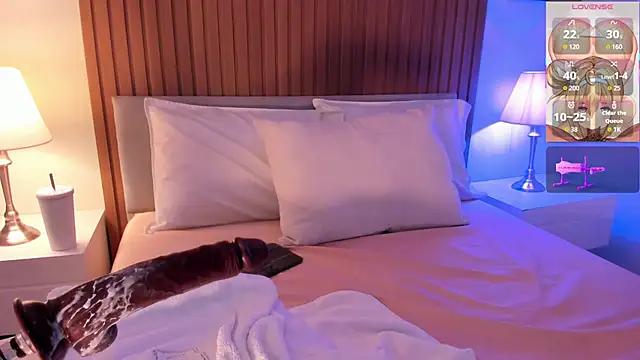 Amara_melodi's cam snapshot