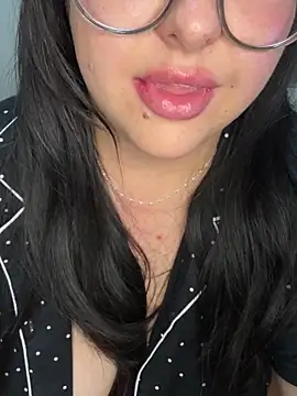 MileyGia's cam snapshot