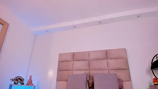 AngelyRosse1's cam snapshot