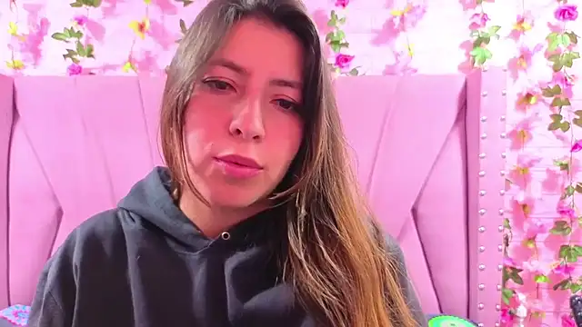 Alyy_Brown's cam snapshot