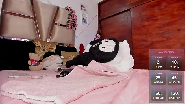 Nikole66_'s cam snapshot