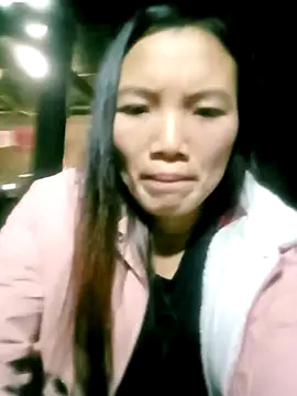 ngan-cute live sex cam