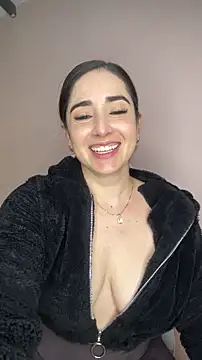 Vicky-Andrade live sex cam