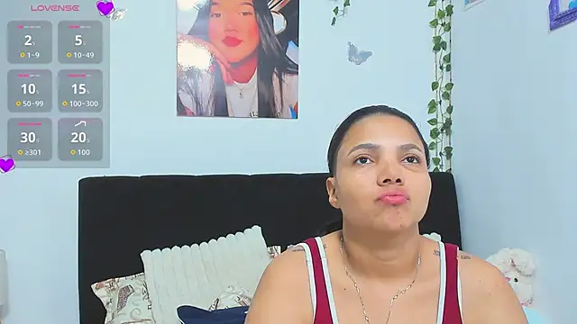 sara_mendez2's cam snapshot