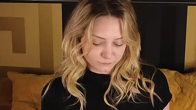 CindyFors's cam snapshot