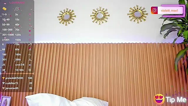 violett_mae's cam snapshot